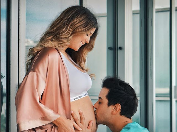 Víctor Muñoz anunció el sexo de su bebé