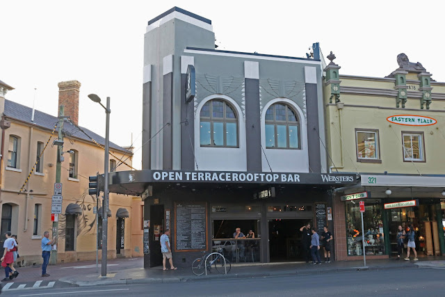 Websters Bar