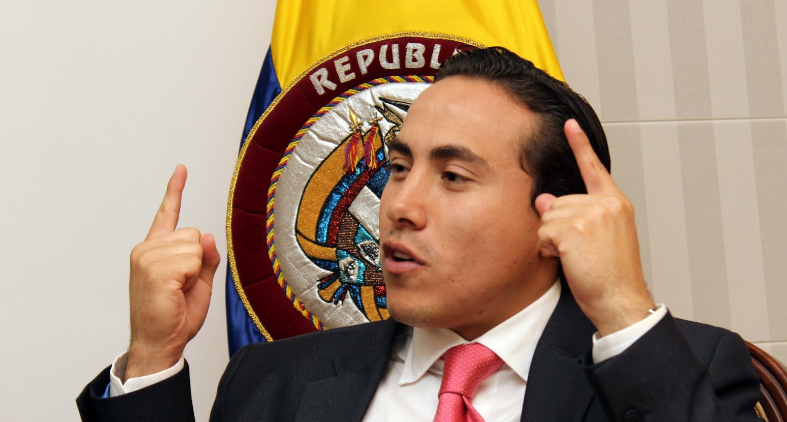 CN Actualidad GOBERNADOR DE SANTANDER, EL NÚMERO UNO DE COLOMBIA EN