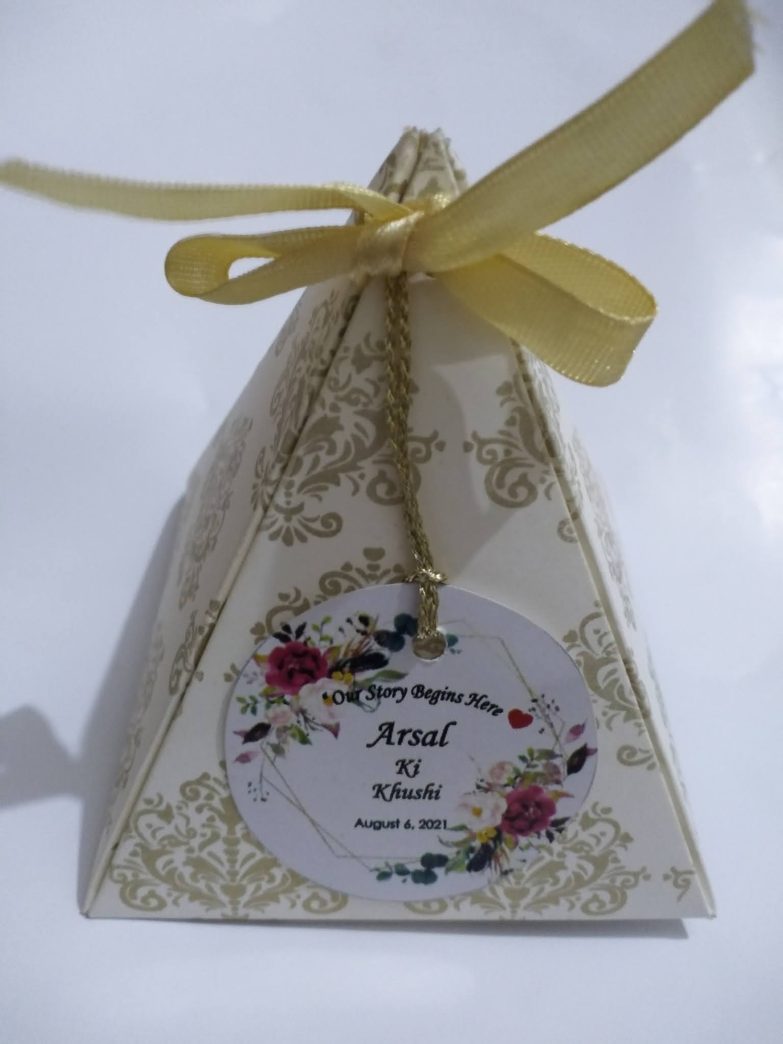 Bid boxes , favour boxes , Nikkah boxes , favour boxes Pakistan bidd