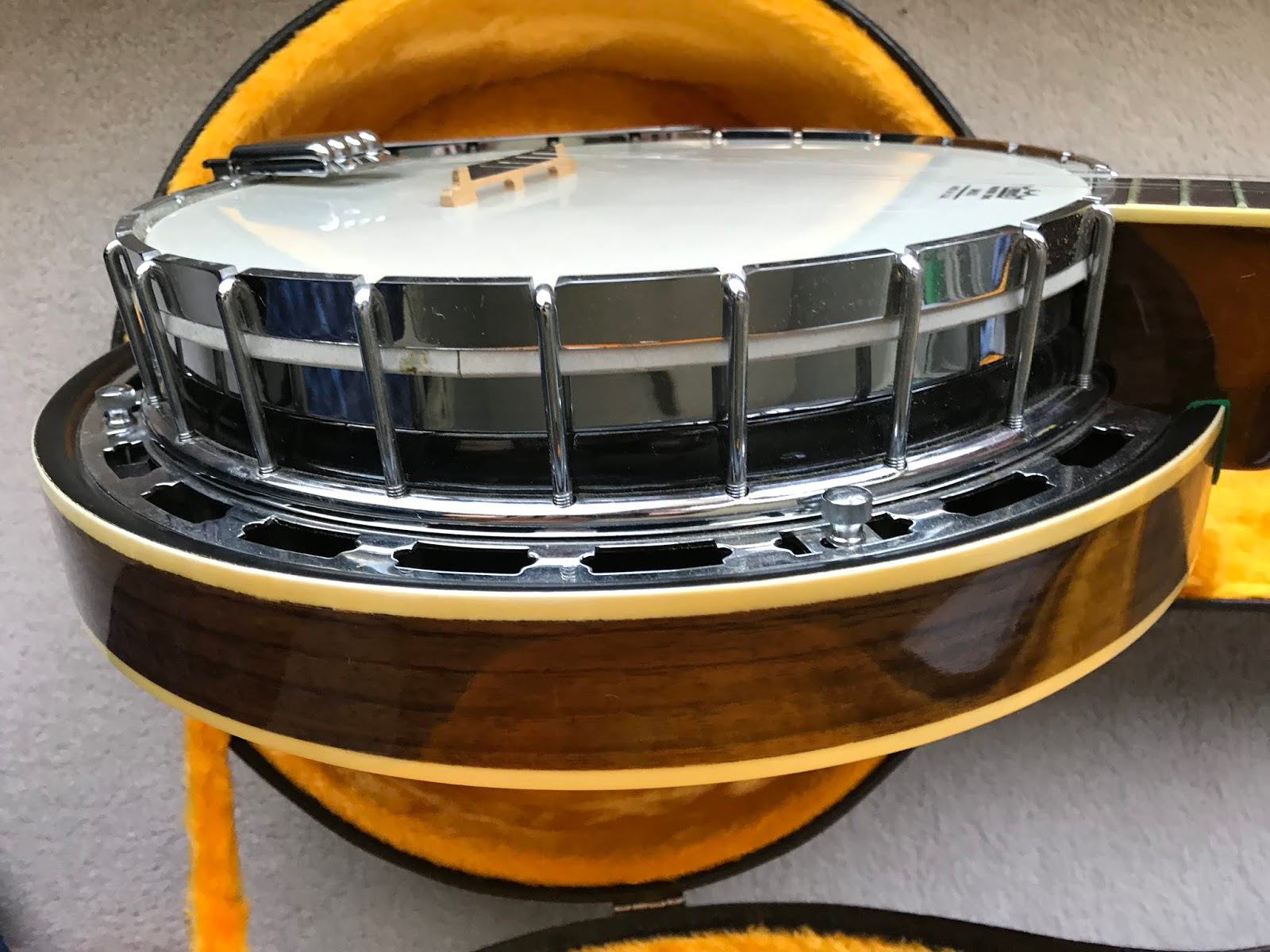 Iida Banjo "Custom Made" (eagle on back) info/value Discussion Forums