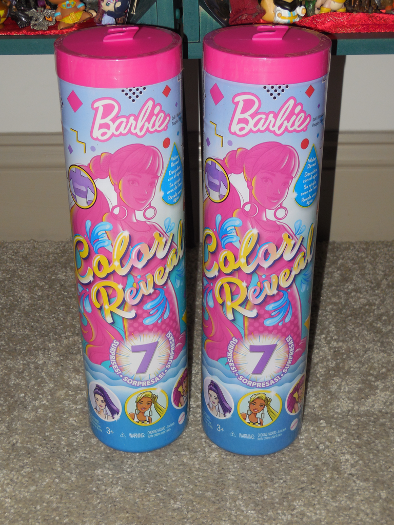 Veni Vidi Dolli: REVIEW: Barbie Color Reveal Color Block Series