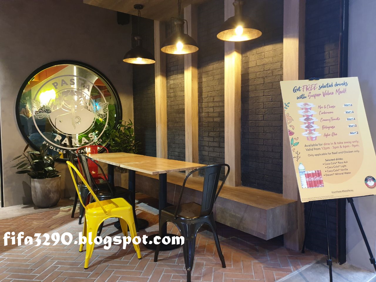 A Girl Like You ♛ Pasta Panas Jalan Telawi, Bangsar