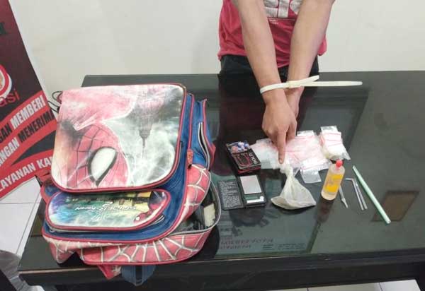 Tersangka Pengedar Narkoba Diringkus di Padang Lansano