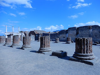ポンペイ遺跡 Basilica