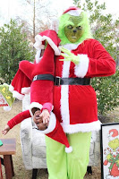 Sesión de fotos con El Grinch - Humor