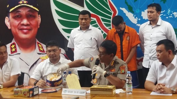 Tersangka Penyelundup Sabu, MH Akui Jalankan Aksi Sebanyak Tiga Kali Tersangka Penyelundup Sabu, MH Akui Jalankan Aksi Sebanyak Tiga Kali