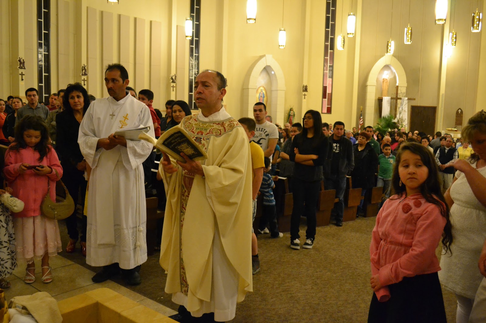 Holy Apostles Parish East Wenatchee The Easter Vigil & the Baptism
