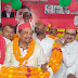 सपा की सदस्यता ग्रहण के बाद बलिया प्रथम आगमन पर  संजय भाई का समाजवादी पार्टी के लोगों ने किया जोरदार स्वागत