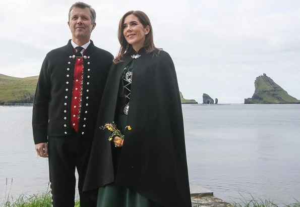 Crown Prince Frederik, Crown Princess Mary, Prince Christian, Princess Isabella, Princess Josephine and Prince Vincent visited Sandavági