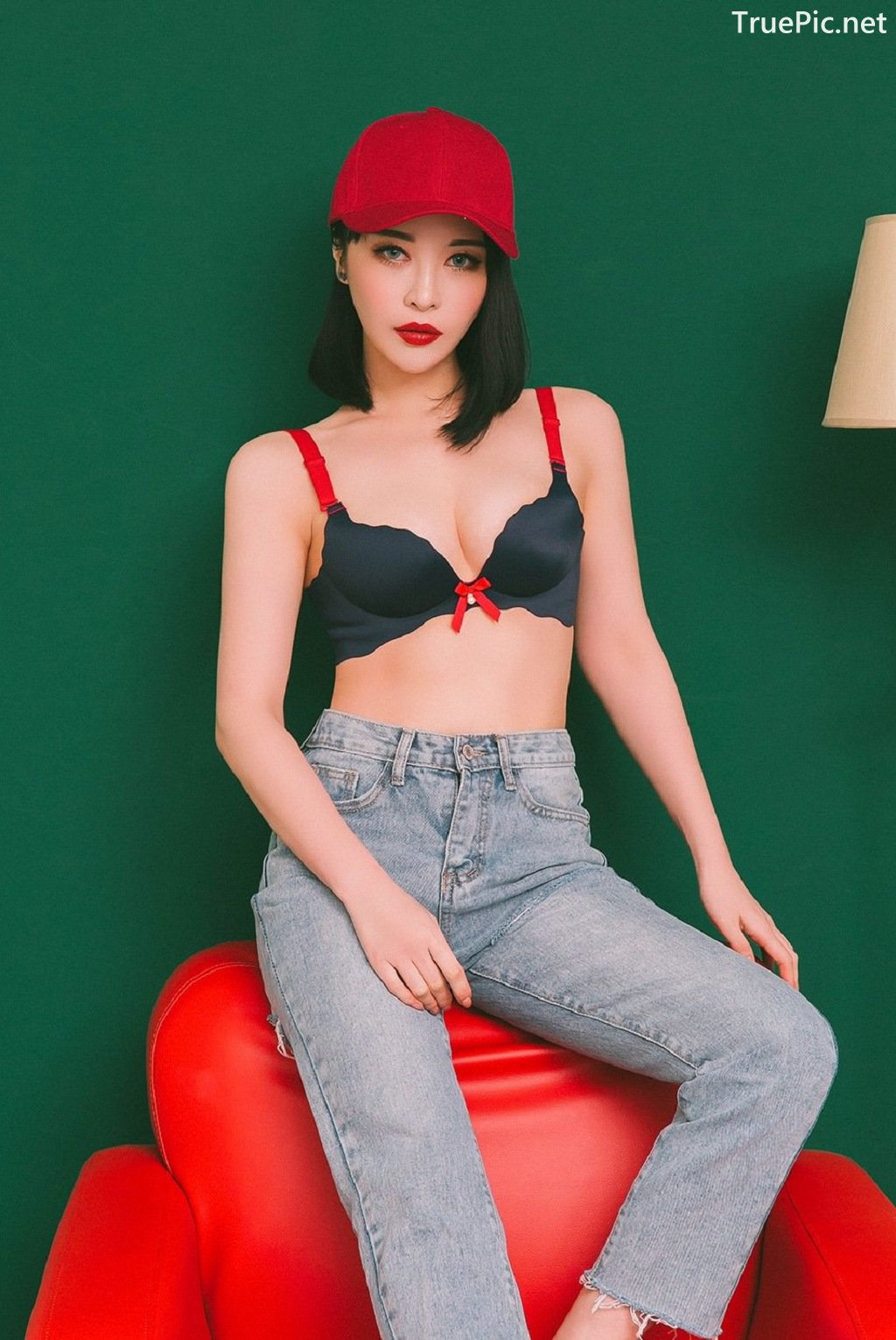 Image-Korean-Fashion-Model-Ryu-Hyeonju-We-x-You-Lingerie-Set-TruePic.net- Picture-1