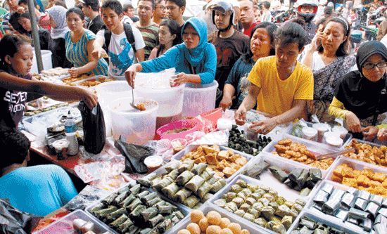 Laris Manis Kuliner Untuk Buka Puasa Di Indramayu Koran Pantura Online Media Online Pantura Berita Pantura Terkini