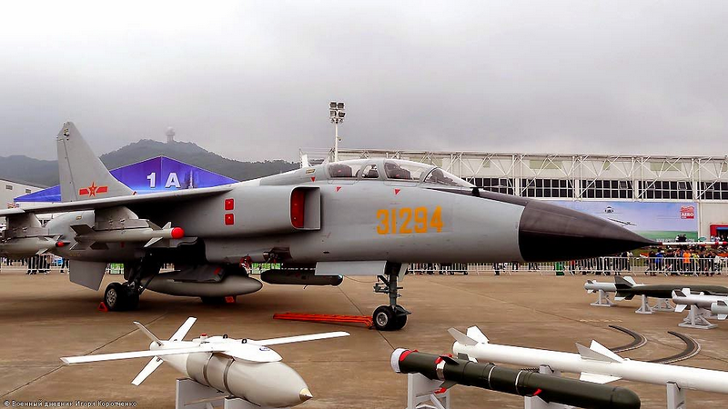 desarrollo defensa y tecnologia belica: China actualiza el bombardero Xian  JH-7