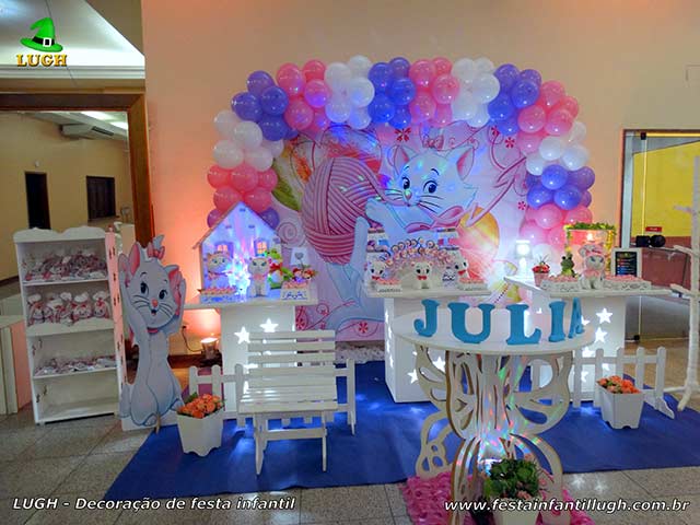 Decoração de festa infantil - Gatinha Marie - Aluguel de toalhas de mesa em  São Luis