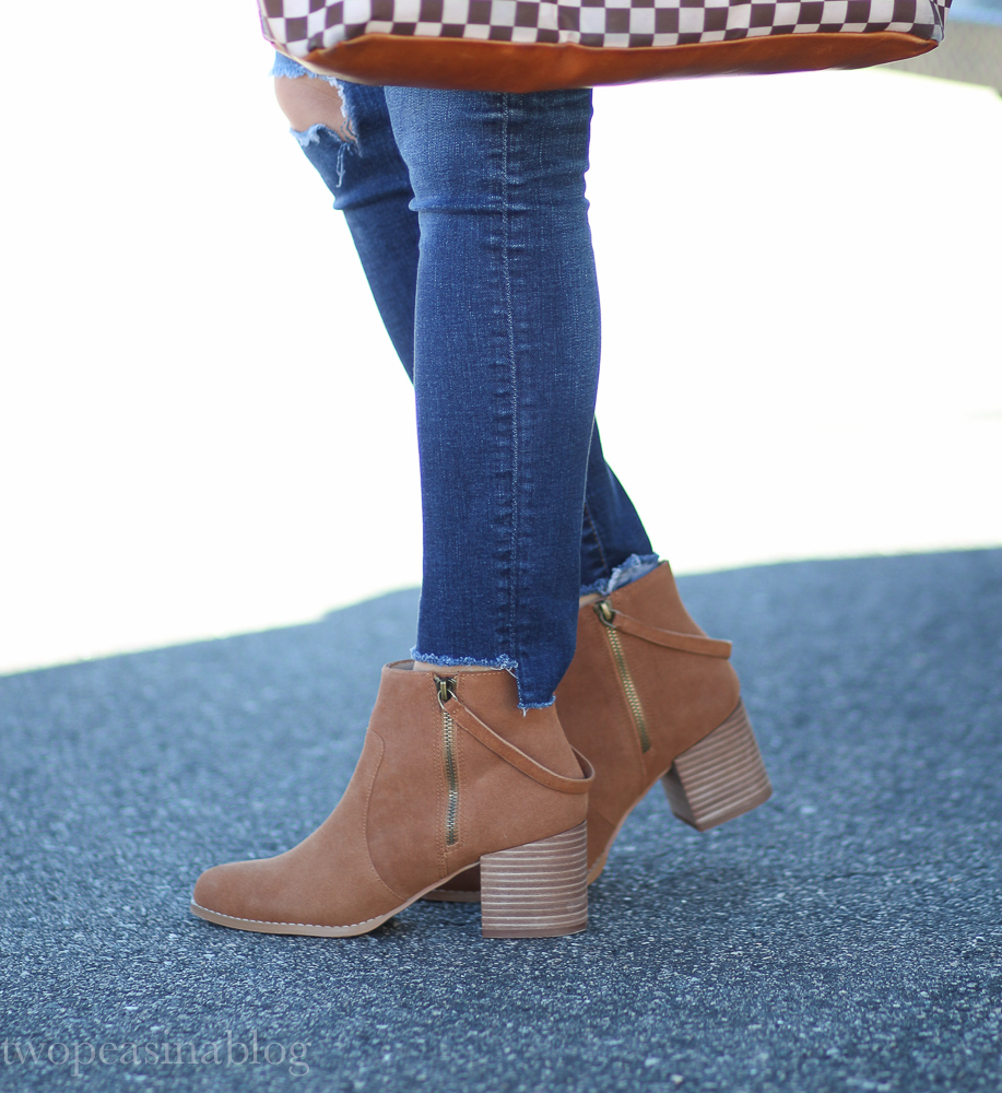 Two Peas in a Blog Petals on the go + Link Up