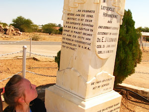 Eerwaarde/ds Leonard se graf. Grondlegger van die NGK in Namibië