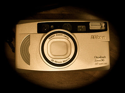 PhotoBlog de Juan Carrasco: Nikon One Touch Zoom 90 QD