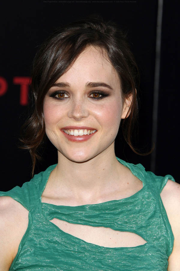Ellen Page Photo Gallery ~ Pin 2 Pictures
