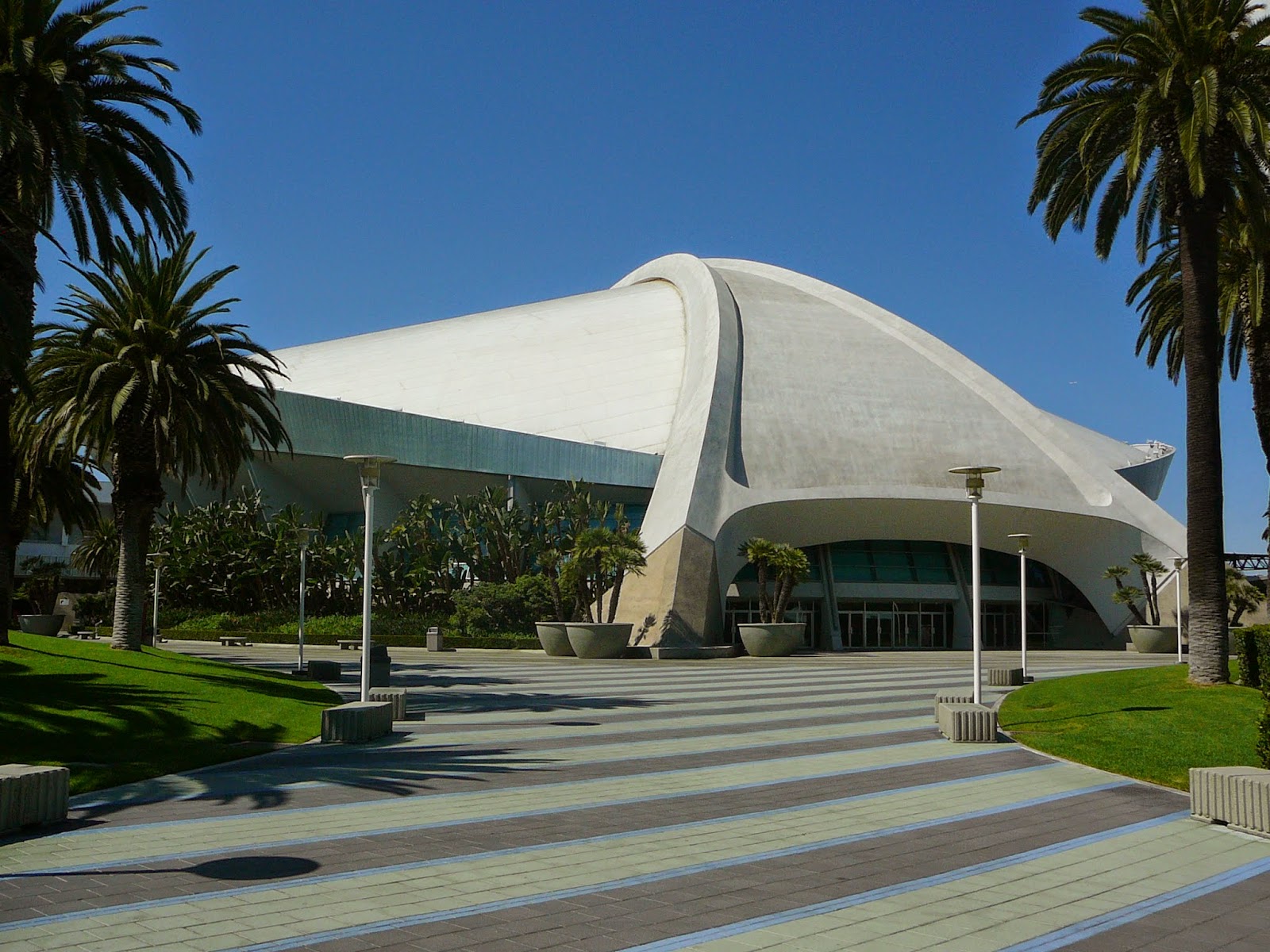 Orange County Structure Anaheim Convention Center is a Major Center of Activity