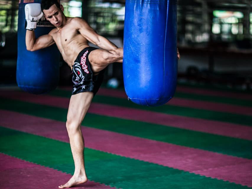 Muay Thai trenirovka