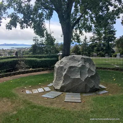 Dean Witter gravesite at Sunset View Cemetery in El Cerrito, California