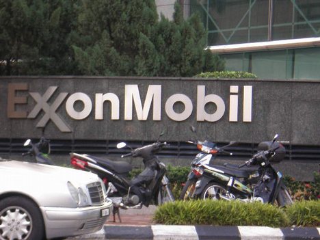 explosion kills exxon mobil engineer