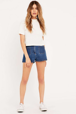 Urban Outfitters the 70s denim shorts 