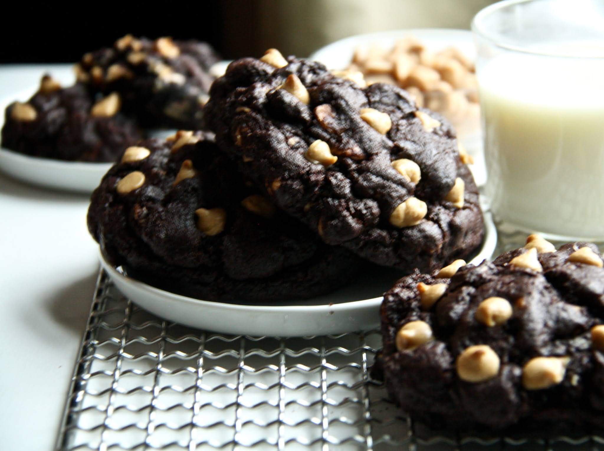 salted sugared spiced™ Levain Style Chocolate Peanut Butter Cookies