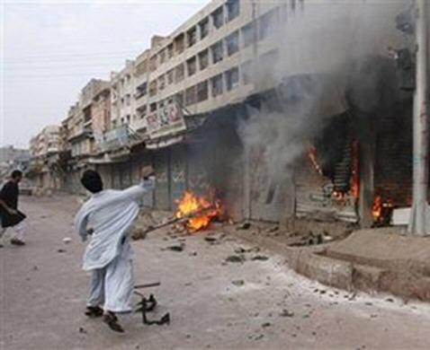 6 октября 2007. Октябрь 2007 Пакистан теракт. Теракт в Пакистане 18 октября 2007. Теракт в Пакистане в 2007 году.