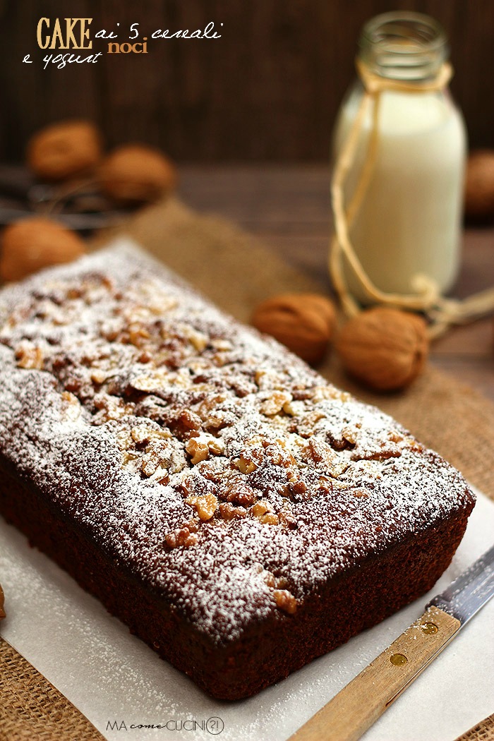 cake ai 5 cereali con noci e yogurt