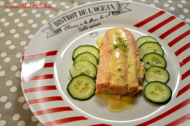 salmone salsa mousseline
