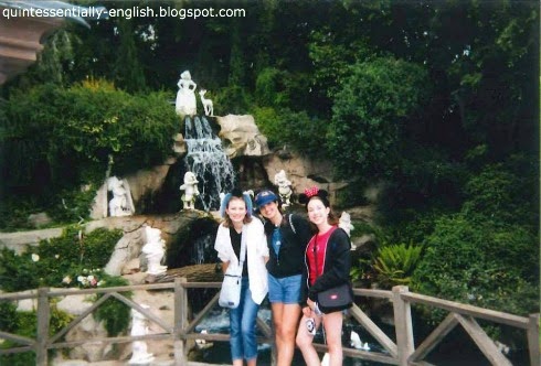 Snow White's Grotto in Disneyland