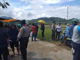 Pesta Panen Desa Cemba, Ka SPK Polsek Enrekang Hadir Sekaligus Pengamanan