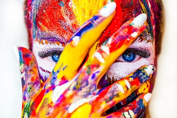 ¿Cómo el cerebro codifica el color y la forma? ¿Cómo el cerebro codifica el color y la forma?