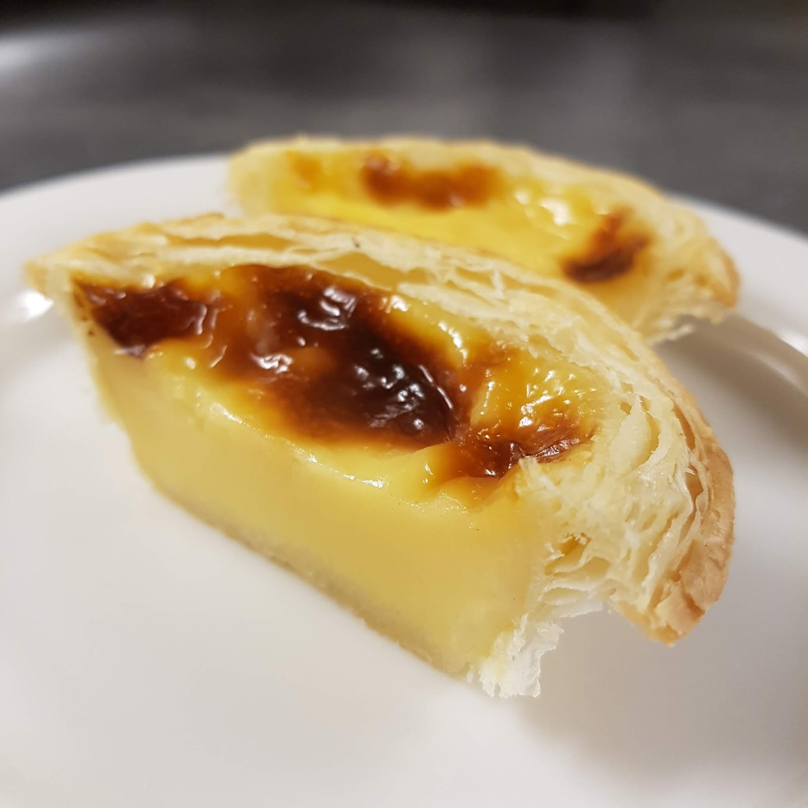 Kulinaarimuruja Suuri pastel de natavertailu