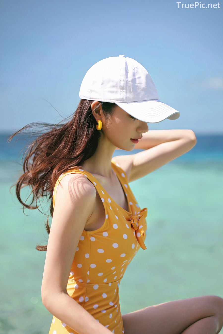 Korean fashion model Jeong Hee - Everyone once a monokini - Picture 29