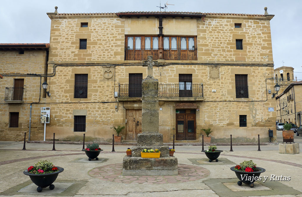 Plaza del Ayuntamiento de Sajazarra