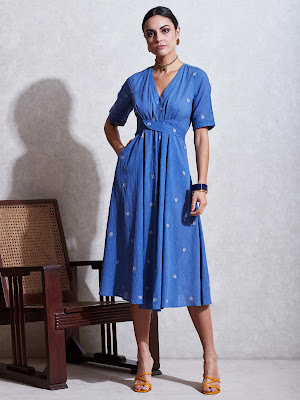 Ritu Kumar Blue cotton kurta Dresses with floral-motif