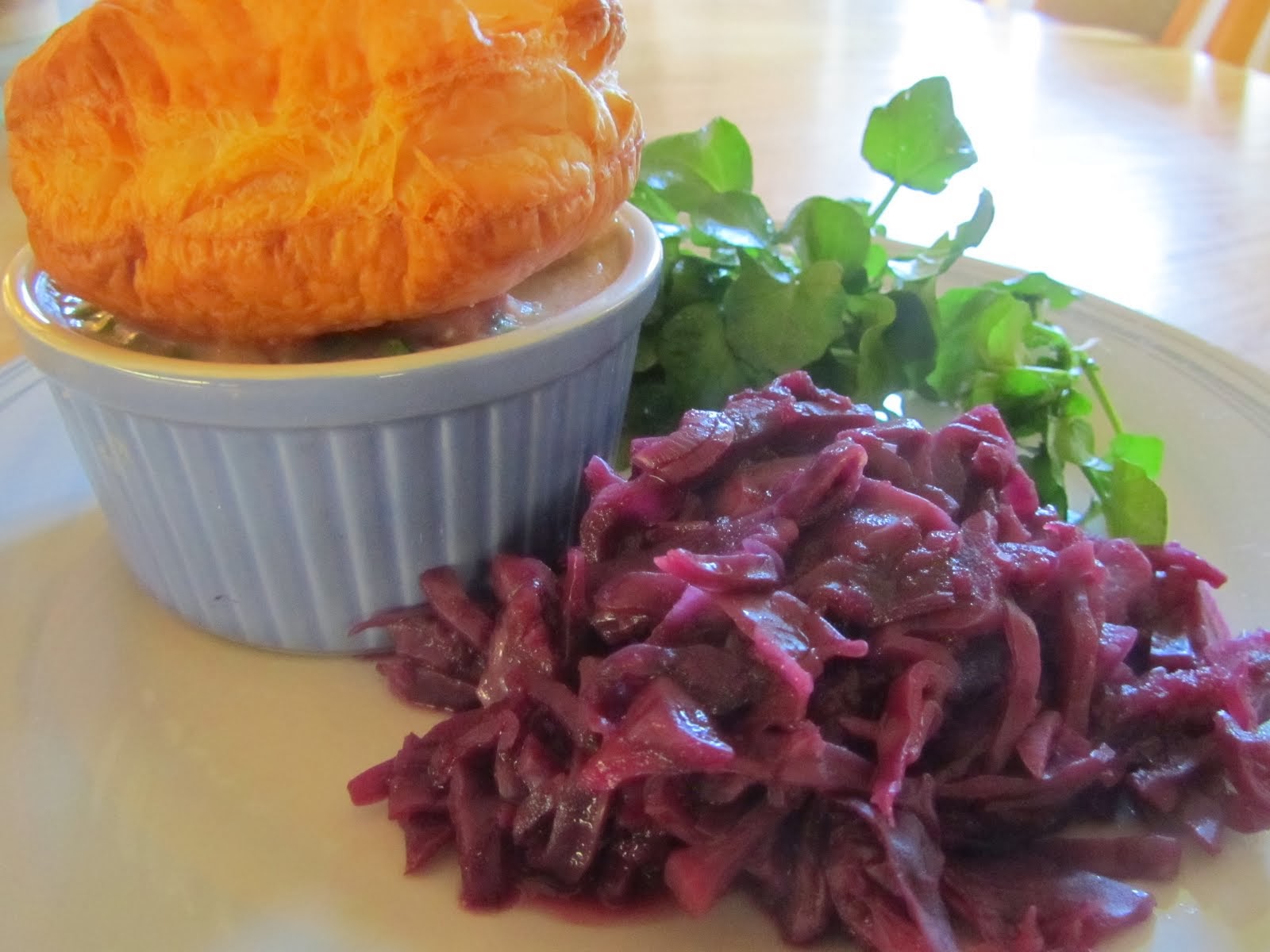 Chicken pie with spicy red cabbage and watercress