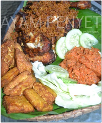 Azian Collections: AYAM PENYET