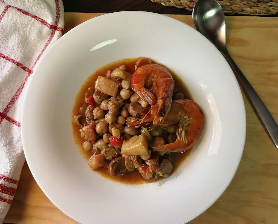 Garbanzos con sepia Cocina