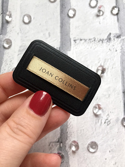 Joan Collins Paperazzi Compact Duo