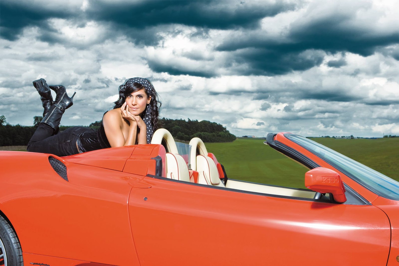 Veronica Mehta Singer HD Pictures, Wallpapers Whatsapp Images