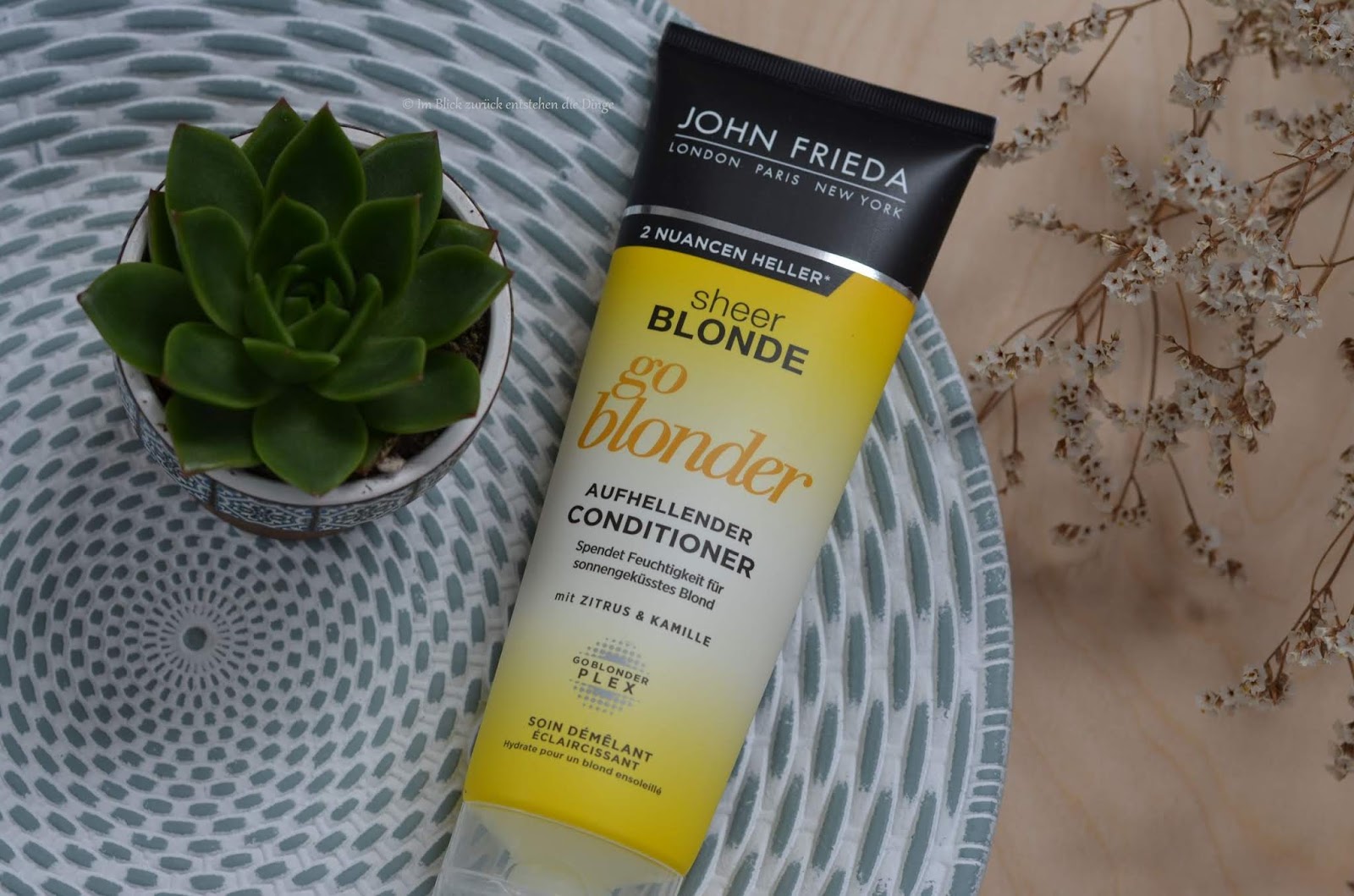 Im Blick zurück entstehen die Dinge Review John Frieda sheer blonde go blonder