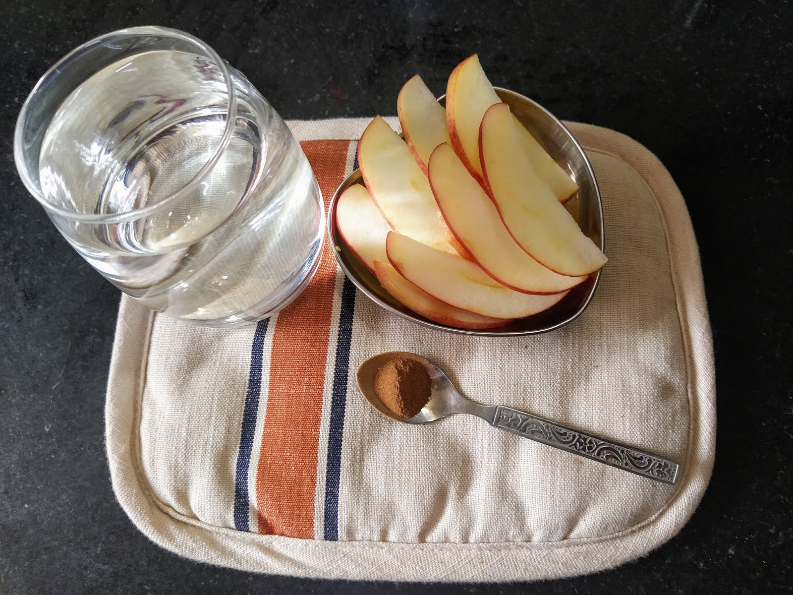 Apple Detox Infused water