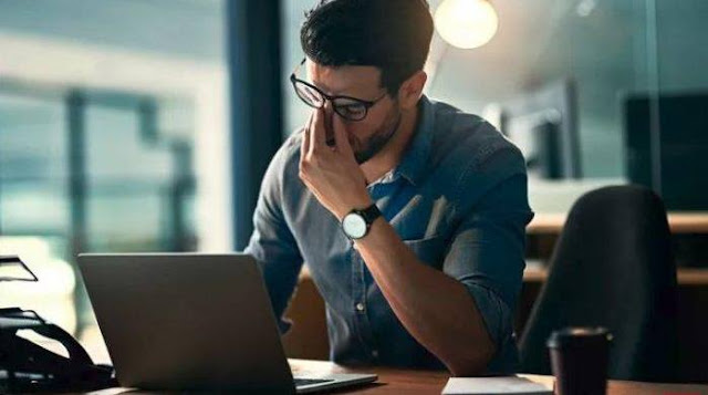 7 Tips Menjaga Kesehatan Mata Di Depan Komputer 7 Tips Menjaga Kesehatan Mata Di Depan Komputer