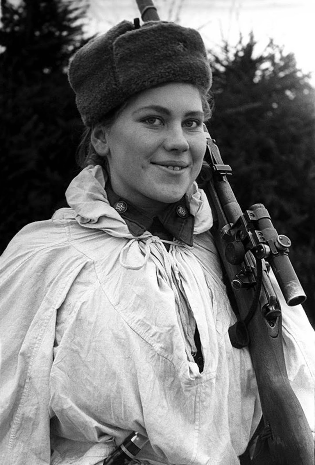 For her actions in the battle for the village of Kozyi Gory (Smolensk Oblast), Shanina was awarded her first military distinction, the Order of Glory 3rd Class on 17 April 1944.