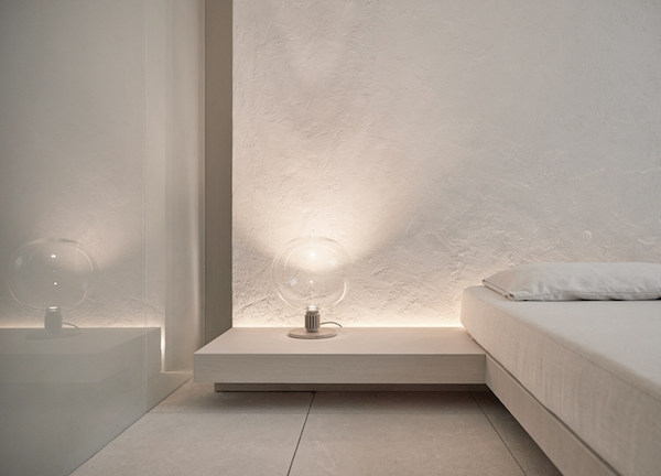A light apartment in Milan by Henri Timi