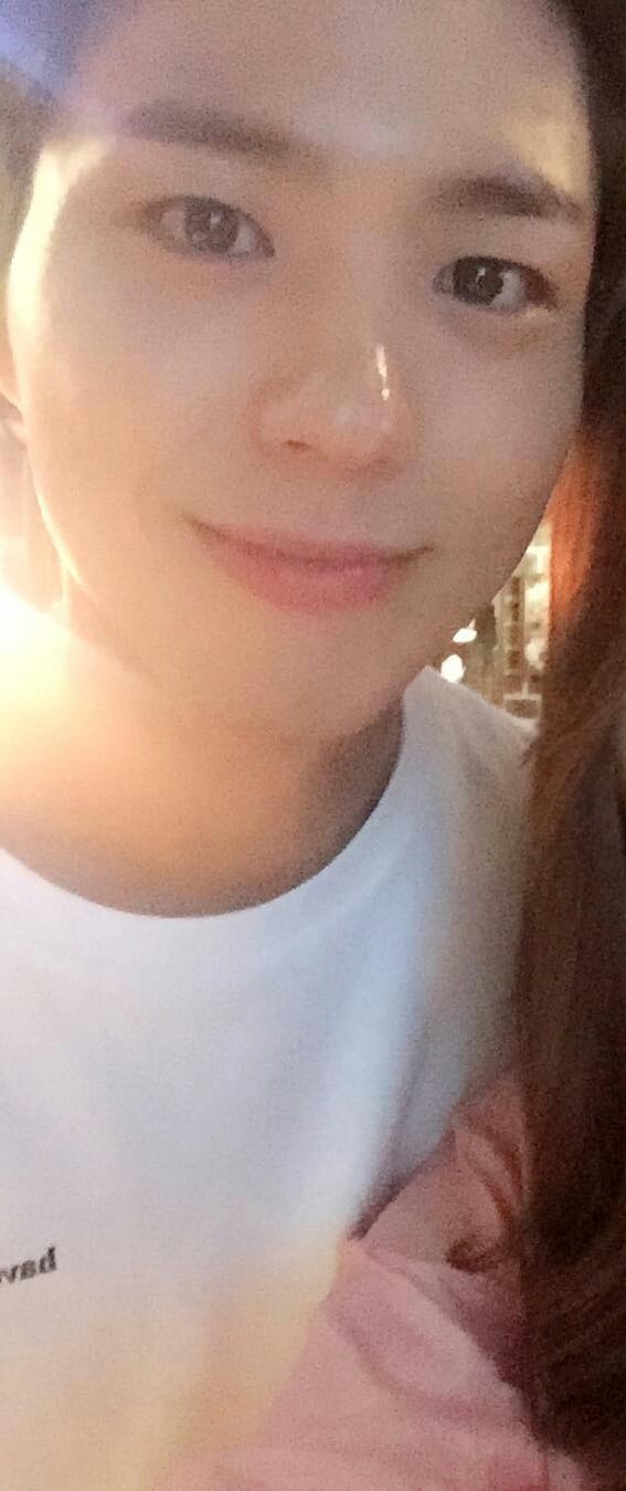 박보검 어제 코앞에서 보는것 같은 종방연 사진 | 인스티즈