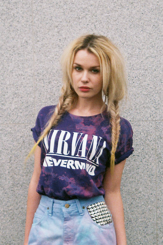 SKINNY LITTLE BITCH LIVEWITHOUTREGRET